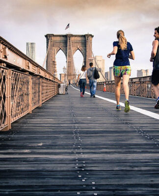 Jak prać i pielęgnować koszulki do biegania