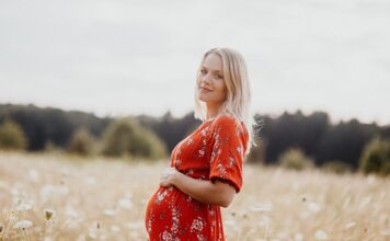 Jak ukryć brzuszek po ciąży?