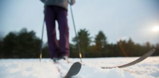 Jak kupić narty przed sezonem i naprawdę trafić w swój styl jazdy